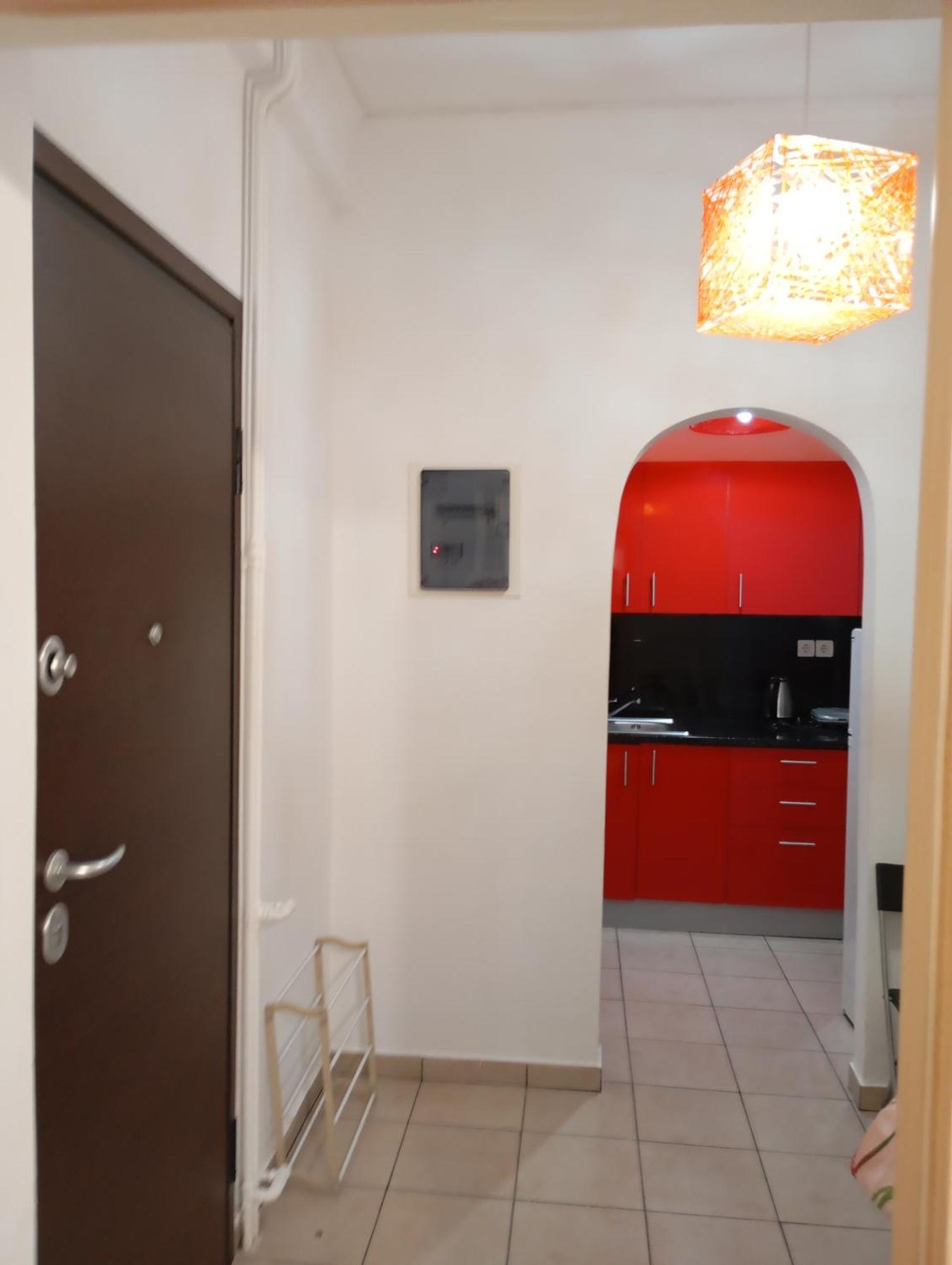 Aperriton Apartment Athena Bagian luar foto